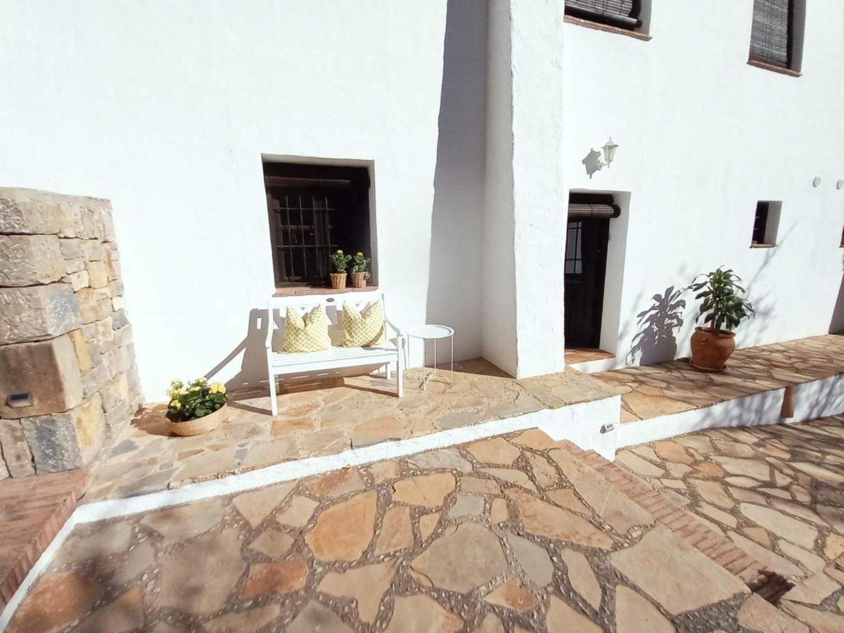 Pensjonat Cortijo La Fe Montefrío Zewnętrze zdjęcie